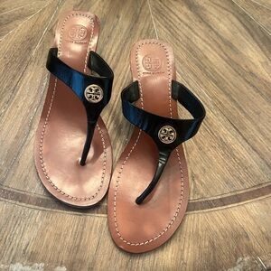 Tory Burch Cameron Wedge Sandal Authentic Black/Gold size 9.5